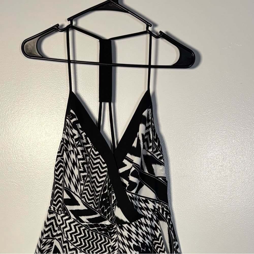 AKIRA Black & White Wide Leg Jumpsuit - Geometric Print - Picture 2 of 8